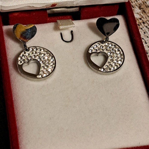Vintage earrings like new, pack of 5 pairs