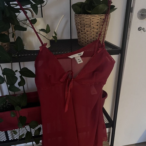 Negligee H&M red size M like new