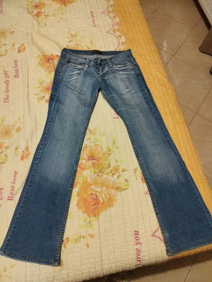 Τζιν γυναικείο μπλε σε άριστη κατάσταση