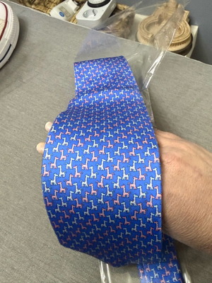 Tie new blue