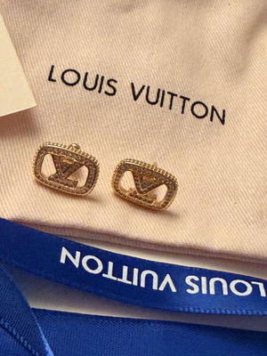 LV Style Earrings 18K Gold Plated Stainless Steel with Stones new