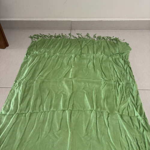 Scarf used, green, ideal for summer