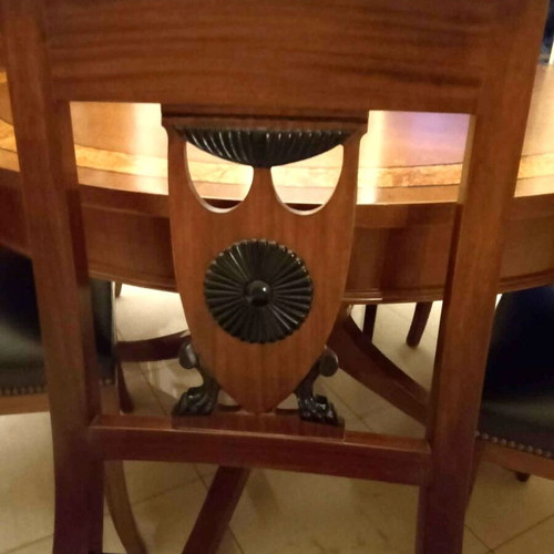 Classic dining set with 6 chairs, like new, olive wood