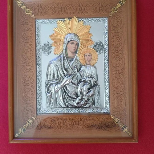 Collectible commemorative medal and luxury album set, like new