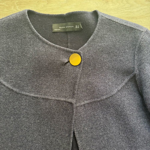 Zara short coat in blue, like new, size S, 66% wool