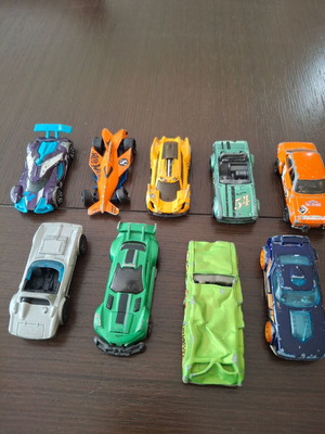 Αυτοκινητάκια Hot Wheels, πακέτο 9, 2009-2017