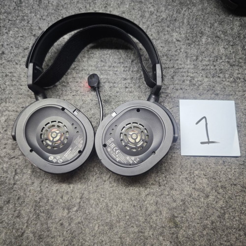 Steelseries wireless headphones for parts or repair
