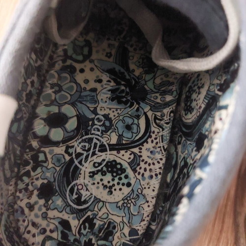 Doccini women's canvas shoes size 41, like new, white sole 4cm