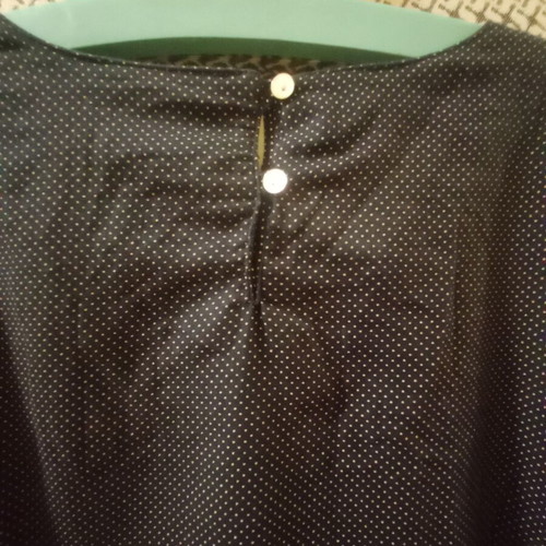 Long-sleeve blouse like new, blue with tiny polka dots, size S
