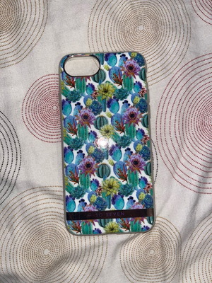 iPhone 8 phone case in very good condition