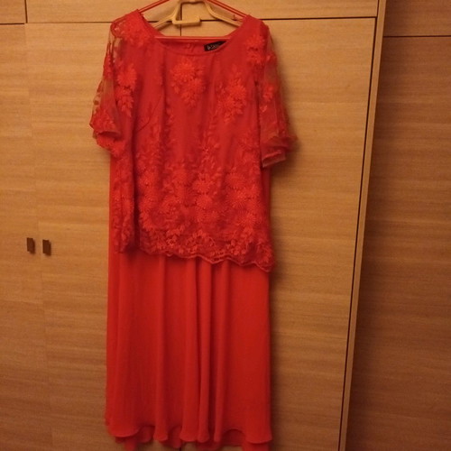Abiye set new No50 coral with fitted skirt and embroidered blouse