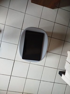 Tablet like new, one month old