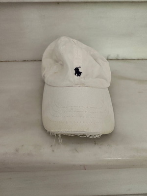 Ralph Lauren kids hat used for ages 2-4
