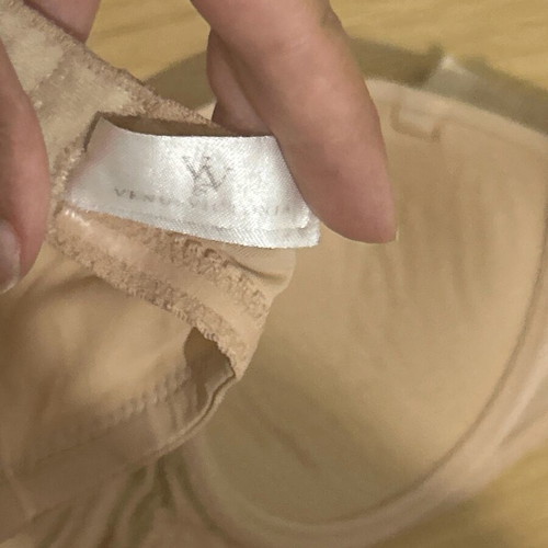 Strapless bra beige Venus Victoria 75B used for narrow back