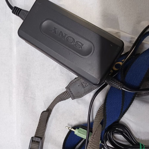Sony CCD TRV408E camcorder used