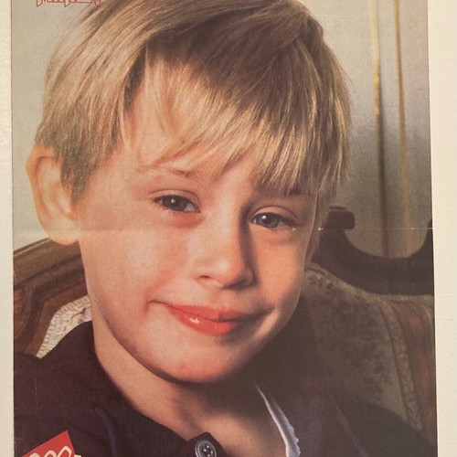 Macaulay Culkin Αφίσα από περιοδικό ΜΠΛΕΚ Σε καλή κατάσταση Τιμή 4 Ευρώ
