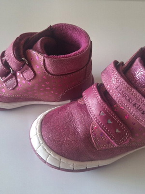 Lasocki leather boots size 25 like new, fuchsia