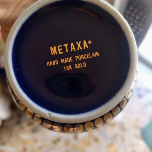 Metaxa porcelain bottles set of 3, like new, 18K gold and floral design