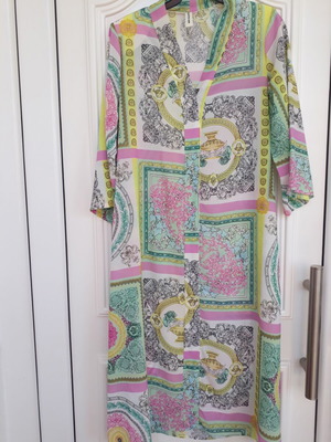 Dress used, colorful, comfortable summer