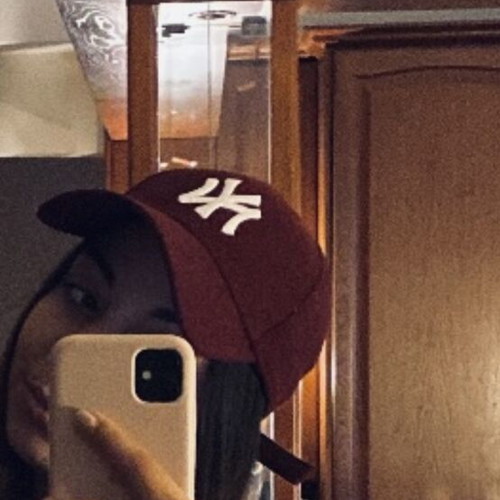 New Era Hat like new, black and red