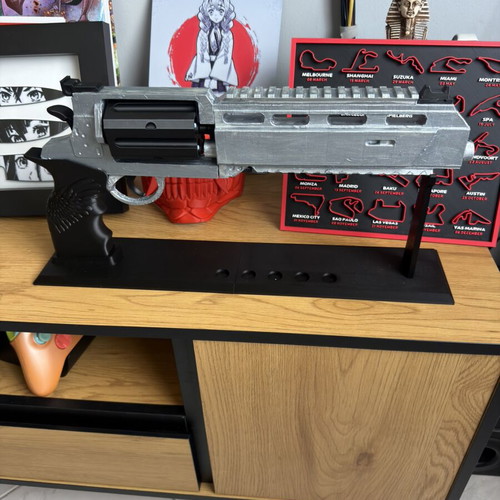 Requiem Gun Replica with stand and 6 bullets