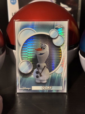 2026 Topps Chrome Disney Olaf XFractor trading card