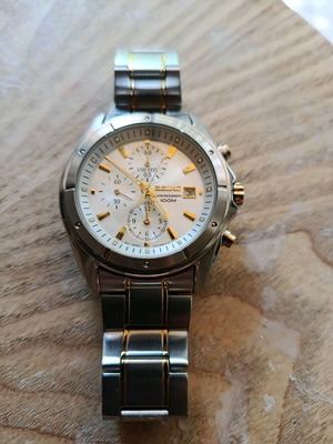 Seiko ρολόι χειρός με μπρασελέ σε άριστη κατάσταση