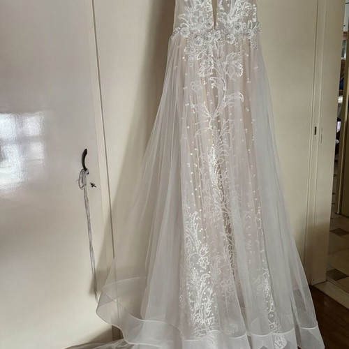Primalicia wedding dress like new, size 10, white and beige