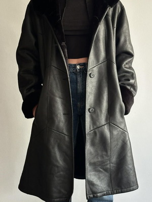 Black Shearling Long Coat като нов, размер L-XL