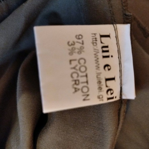 Lui e Lei women's khaki pants new with tag, size S