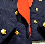  Επίσημη στολή ‘’χοροεσπερίδων’’ αξιωματικού (Χιτώνιο και παντελόνι) επταετίας.