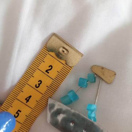 Boat brooch 4 cm with beads