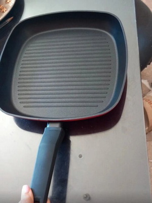 Izzy grill pan 24cm new