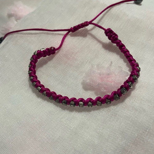 Fuchsia hand bracelet used with rhinestones and adjustable strap