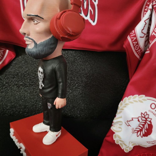 Evan Fournier 3D print with PLA 28 cm hand-painted made to order