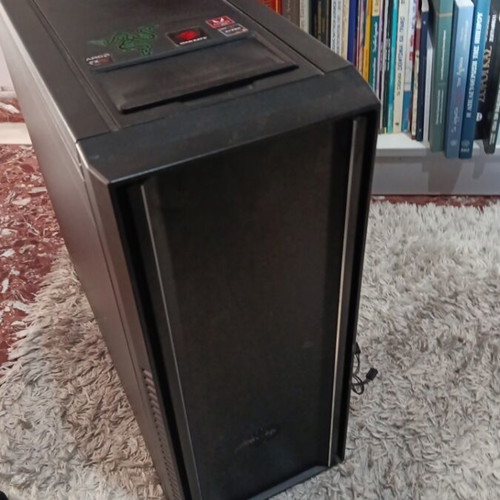Coolermaster computer case used with 5 fans