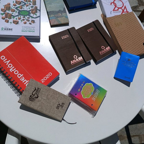 Diaries new, pack of 20 pieces
