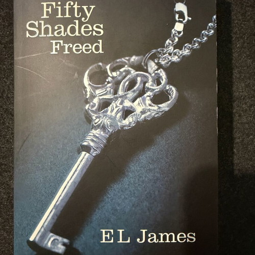 Fifty Shades Freed by E L James new, English paperback