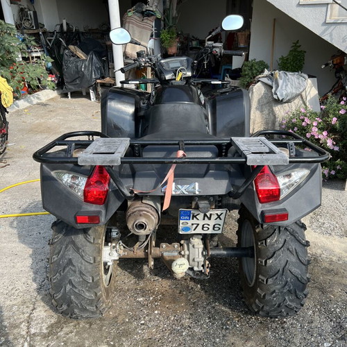 800cc 4x4 ATV used, 11,000 km, excellent condition