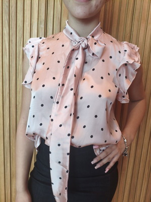 Sleeveless blouse like new, pink, sizes S and M
