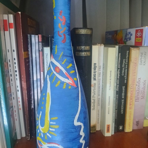 Handpainted bottle with indelible colors 31cm like new