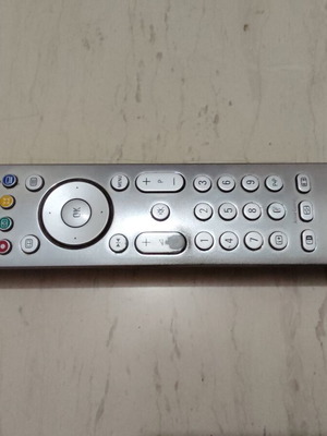 Philips genuine universal remote control used