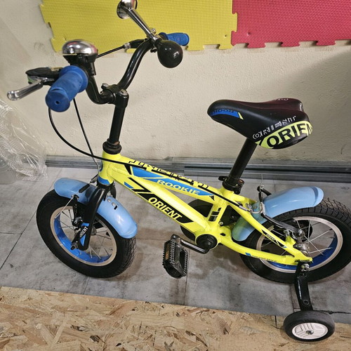 Orient Rookie Kids Bike 12" Like New, Training Wheels Included