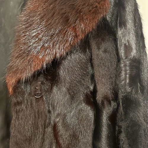 Fur used in black and brown with long hair