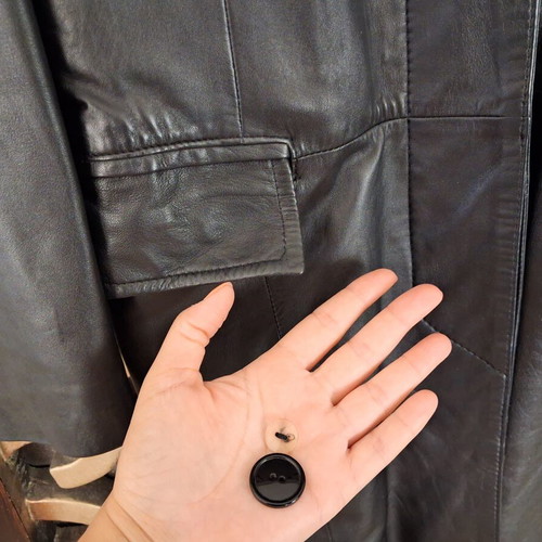 Leather coat like new, black, size XL