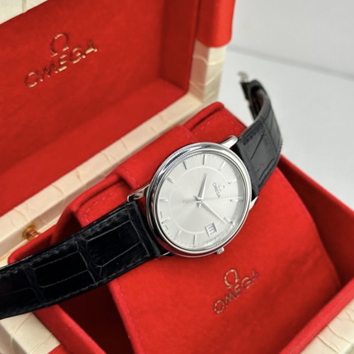 Omega De Ville Men's Quartz Watch Ref. 196.1150 like new, black and silver