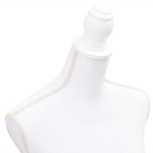 Sewing bust like new