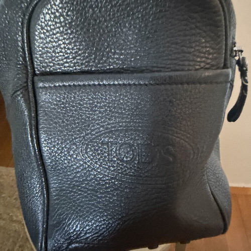 Tod’s black pebbled leather shoulder bag used