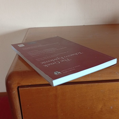 The Greek Tobacco Epidemic book like new, Harvard study 2011