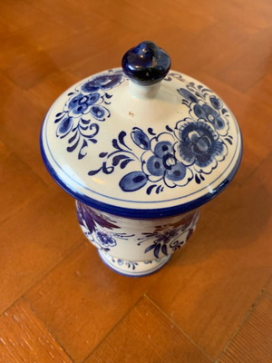 Royal Delft φοντανιέρα σαν καινούργιο, ύψος 19 εκατοστά